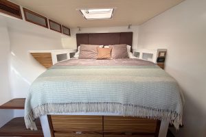 bed, Balance 526, catamaran for sale