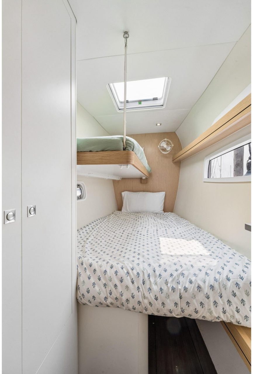 bed, Outremer 51, catamaran for sale