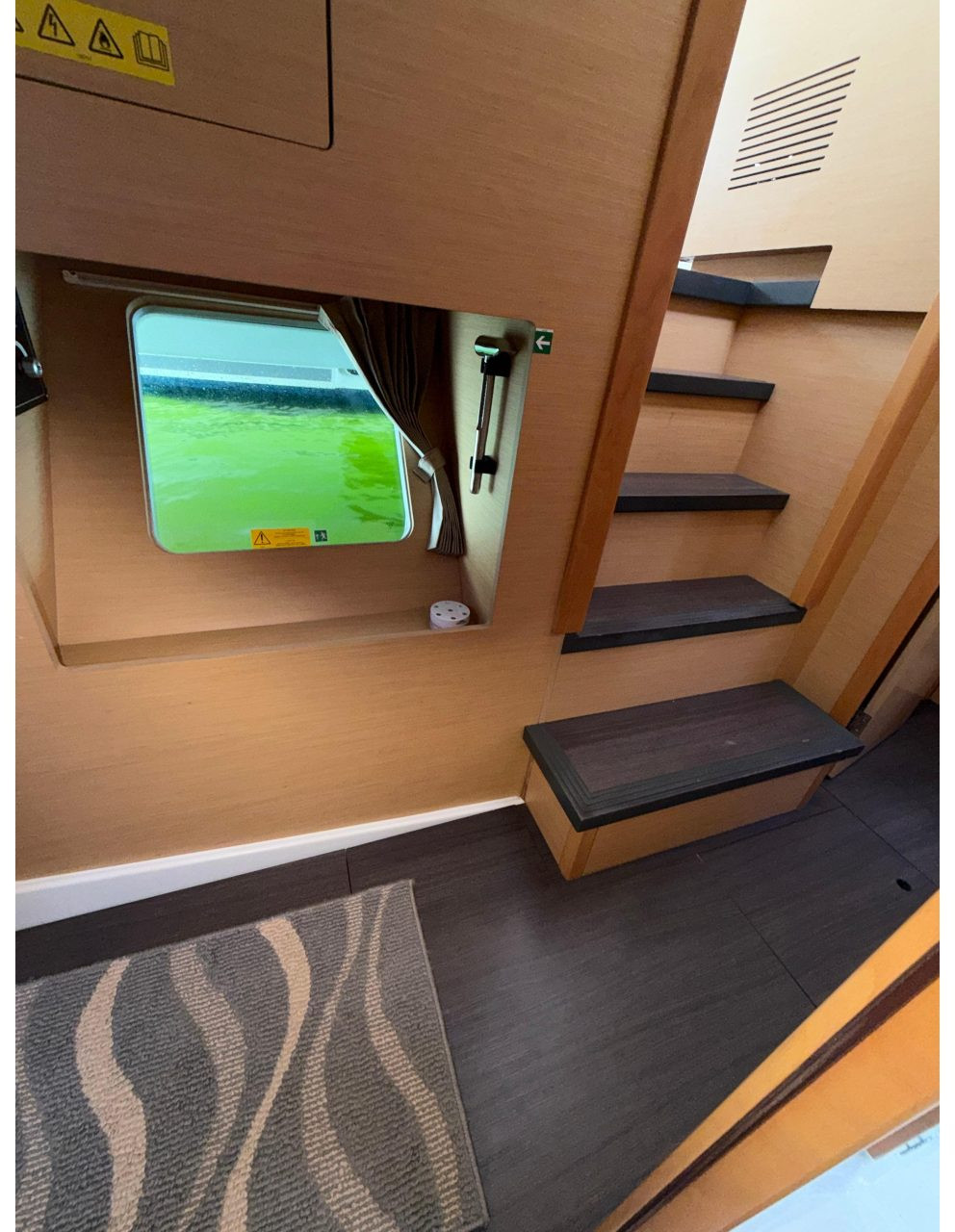 interior, Lagoon 400, catamaran for sale