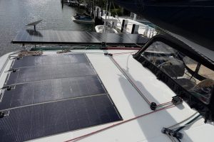 deck, Lagoon 400, catamaran for sale