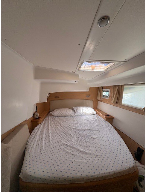 bed, Lagoon 440, catamaran for sale