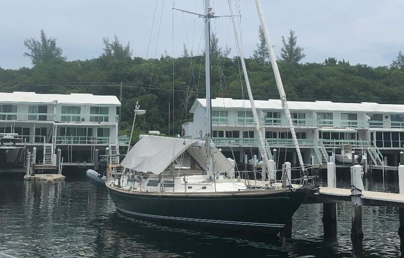 Hinckley 59 Sou'wester S/V Prana at anchor in the Bahamas