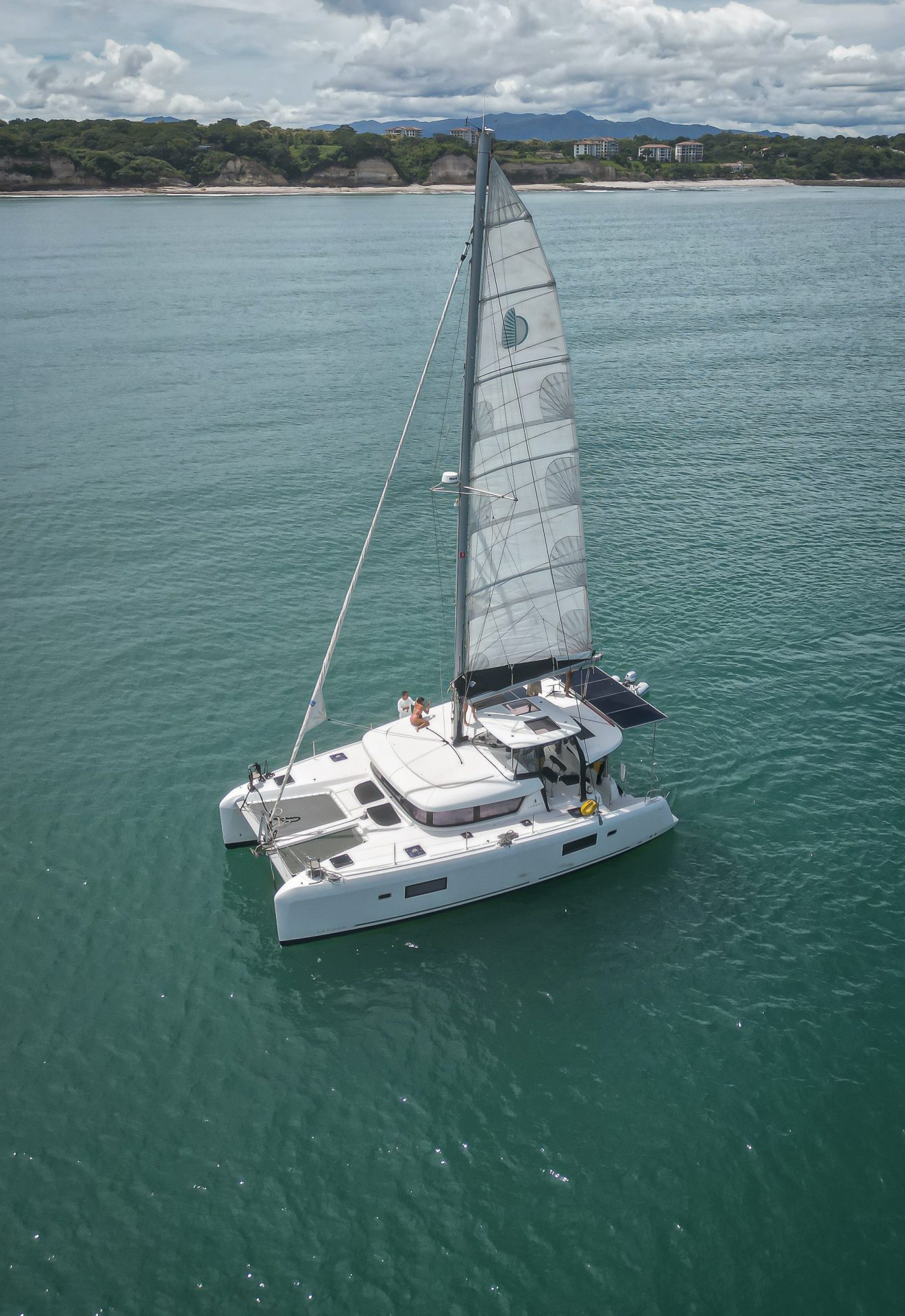 2019 Lagoon 42