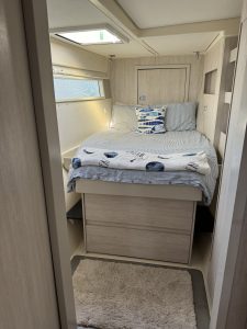 bed, Leopard 48, catamaran for sale