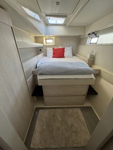 bed, Leopard 48, catamaran for sale
