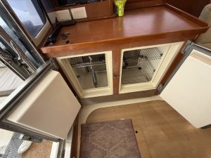 interior, Leopard 46, catamaran for sale