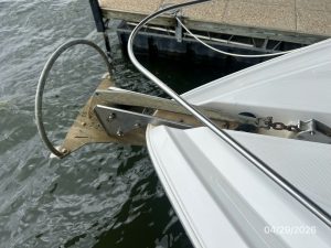 deck, Cruisers 4450, trawler for sale