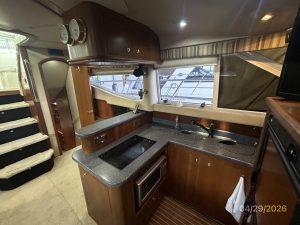 interior, Cruisers 4450, trawler for sale