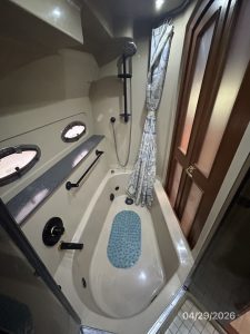bath, Cruisers 4450, trawler for sale