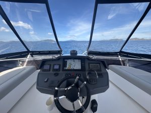 helm, Aquila 44, power catamaran for sale
