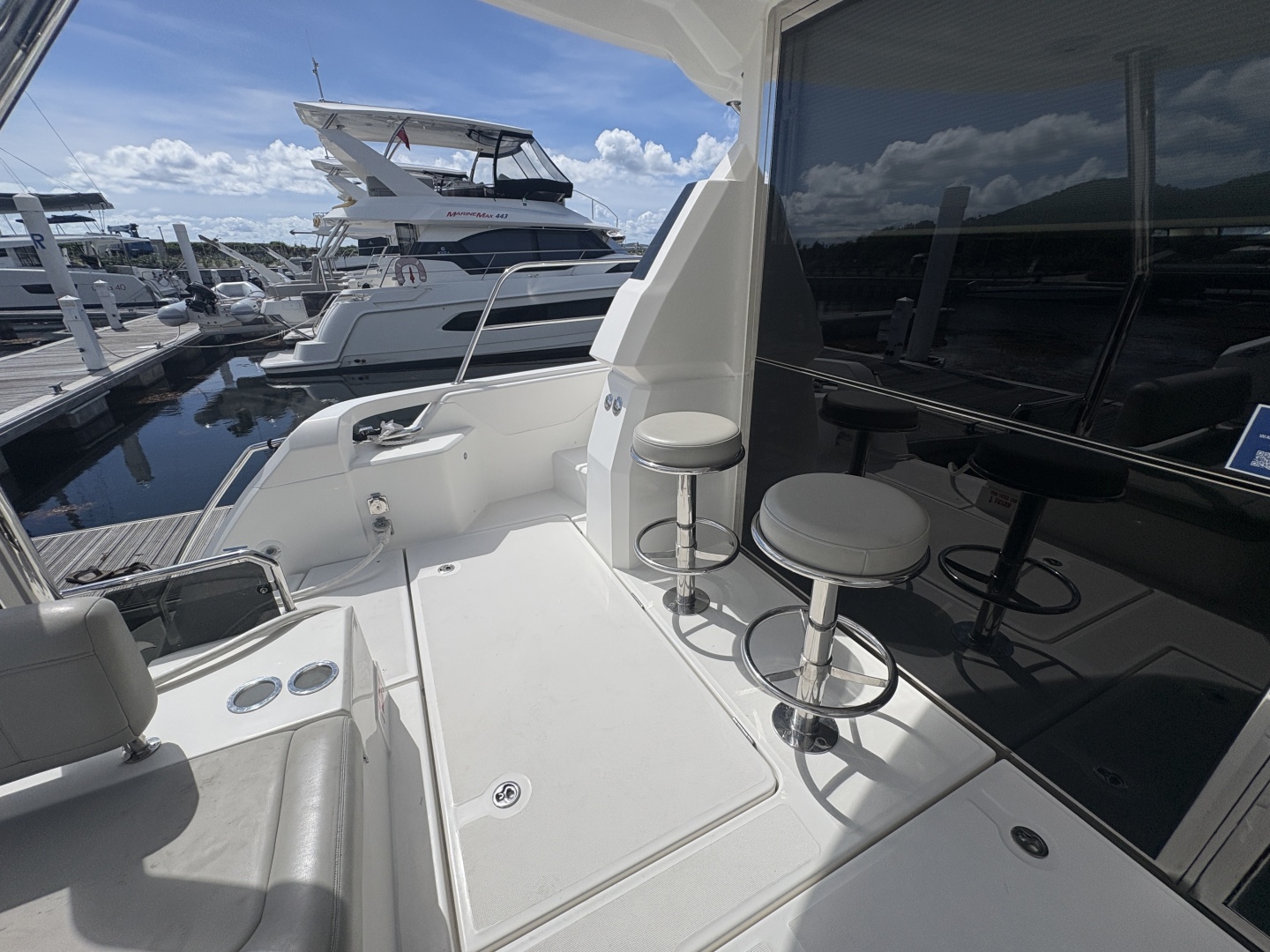 2022 Aquila 44