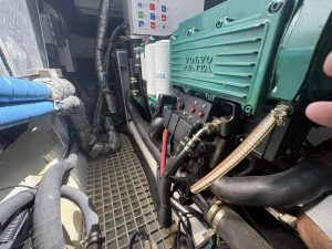 mechanical, Aquila 44, power catamaran for sale