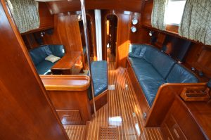 salon, Hinckley 59 Sou’wester, sailboat for sale