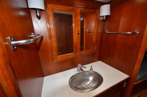bath, Hinckley 59 Sou’wester, sailboat for sale