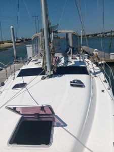 deck, Hunter 45, sailboat for sale