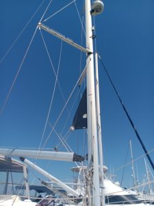 deck, Hunter 45, sailboat for sale