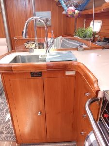 interior, Hunter 45, sailboat for sale