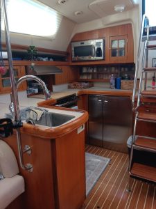 salon, Hunter 45, sailboat for sale