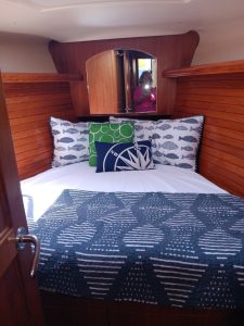 bed, Hunter 45, sailboat for sale