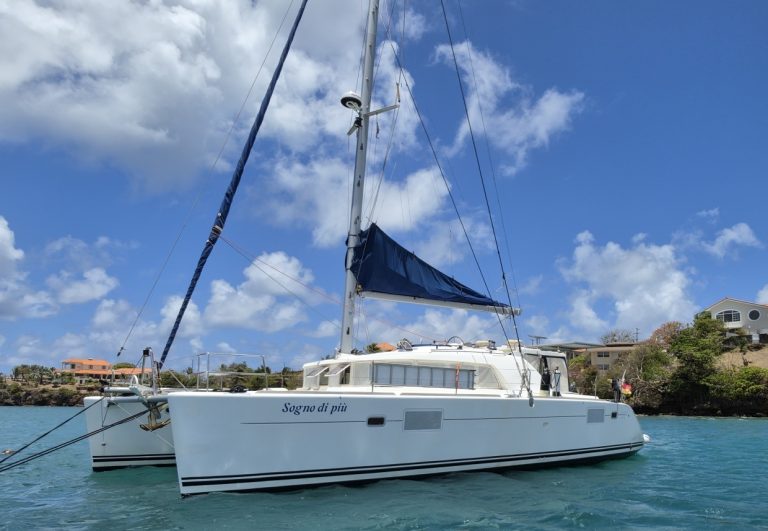 Lagoon 440, catamaran for sale