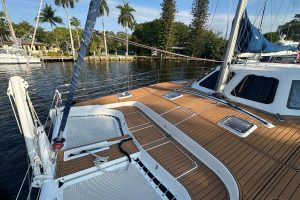 deck, Seawind 1160, catamaran for sale