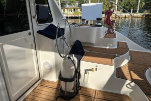 helm, Seawind 1160, catamaran for sale