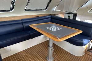 salon, Seawind 1160, catamaran for sale