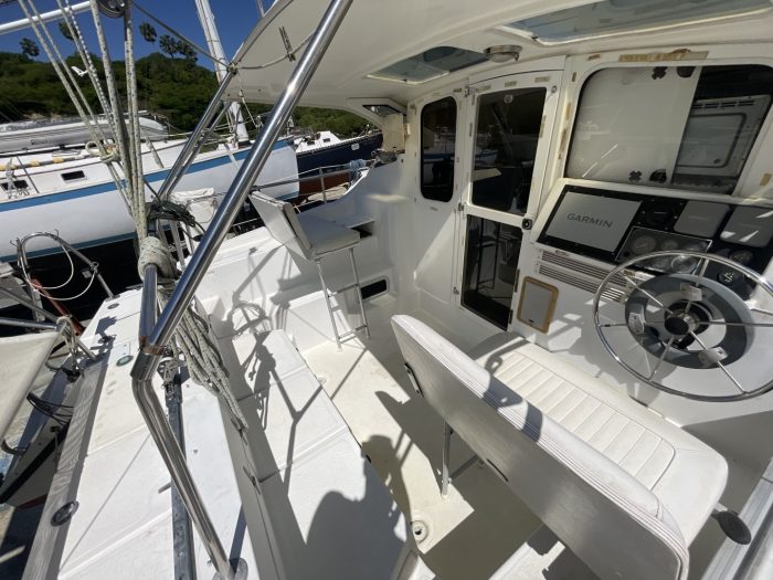 cockpit, Gemini 105, catamaran for sale