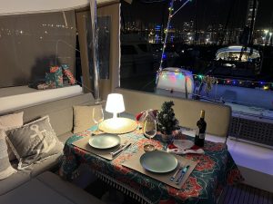 deck, Lagoon 400, catamaran for sale