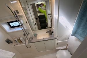 bath, Leopard 40, catamaran for sale