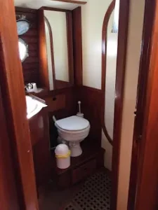 bath, Custom, sailboat for sale