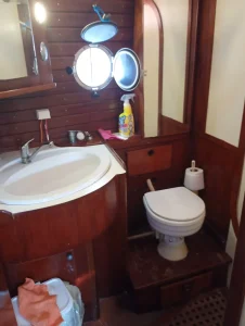bath, Custom, sailboat for sale