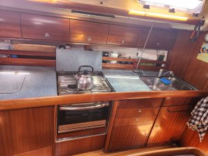 interior, Bavaria 44, sailboat for sale