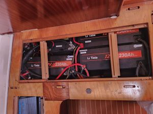electrical, Bavaria 44, sailboat for sale
