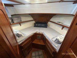 bed, Monk 36, trawler for sale