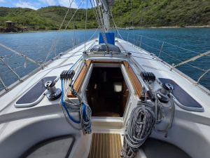 deck, Bavaria 44, sailboat for sale