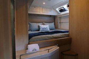 bed, Royal Cape 570 Majestic, catamaran for sale