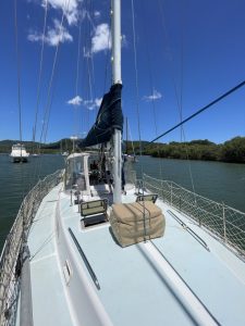 deck, Gulfstar 45 Hirsch, sailboat for sale