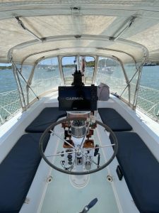 helm, Gulfstar 45 Hirsch, sailboat for sale