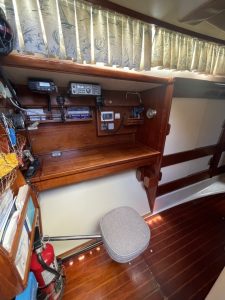 navigation station, Gulfstar 45 Hirsch, sailboat for sale