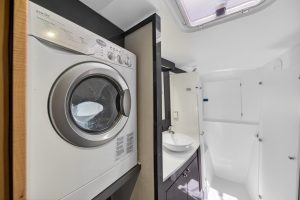 bath, FP 44 Helia, catamaran for sale