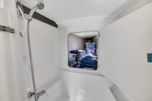 bath, FP 44 Helia, catamaran for sale