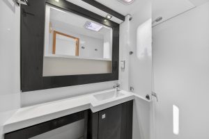 bath, FP 44 Helia, catamaran for sale