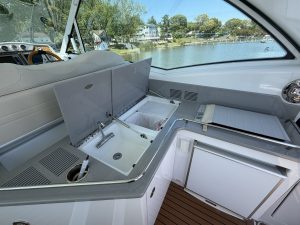cockpit, Formula, trawler for sale