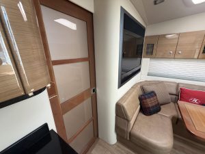 salon, Formula, trawler for sale