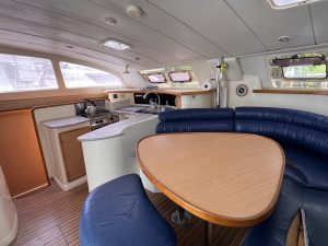 salon, Leopard 42, catamaran for sale