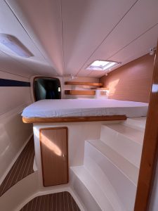 bed, Leopard 42, catamaran for sale