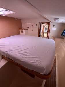 bed, Leopard 42, catamaran for sale