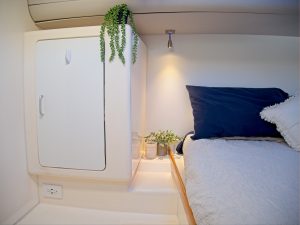 bed, Leopard 38, catamaran for sale