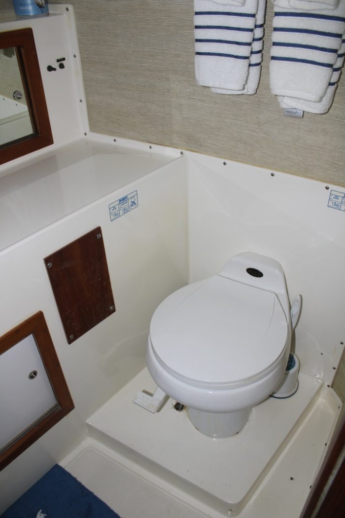 bath, Bertram 42, trawler for sale